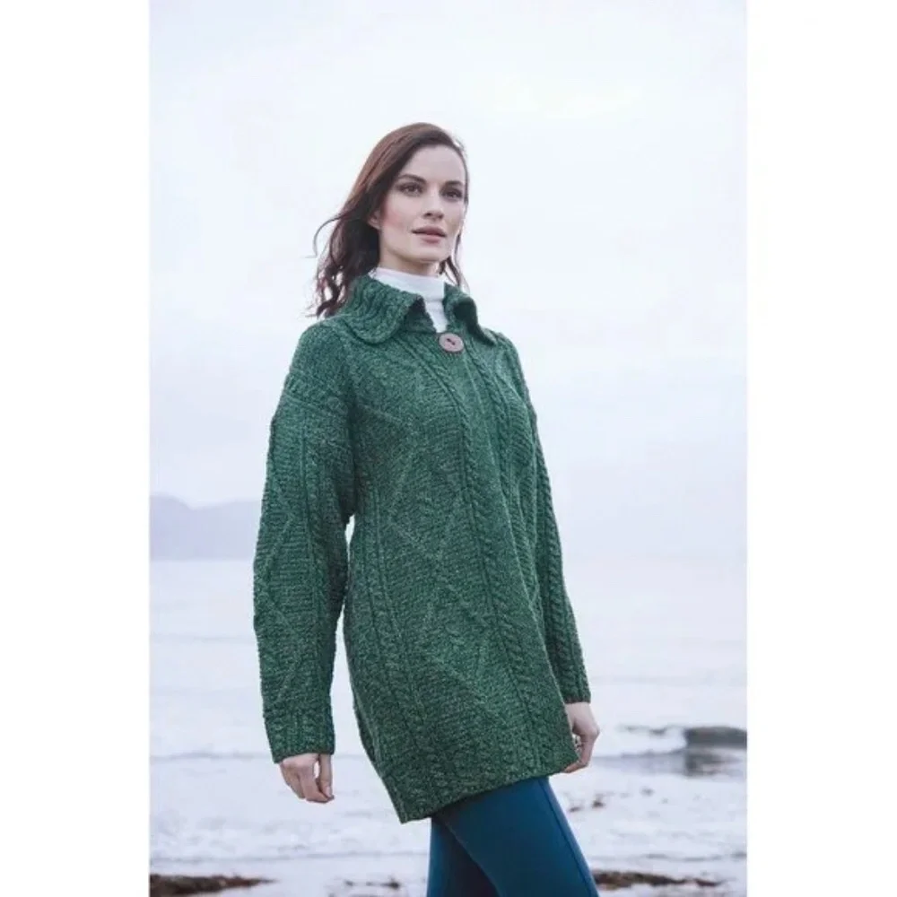 Carraig Donn Green Irish Aran Cable Knit Wool Sweater Jacket Medium - Picture 2 of 6